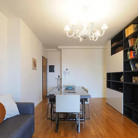 Primopiano - Monza 212 Daire